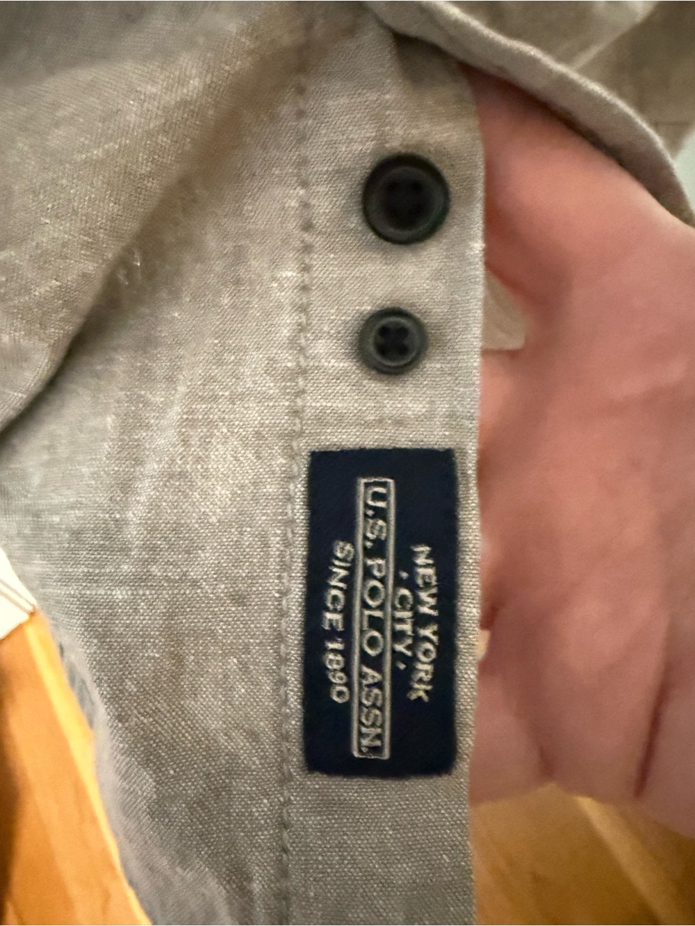 U.S. Polo Assn. Men’s Button-Down Long Sleeve Shirt in Beige & Navy Logo. NWOT - Picture 5 of 10